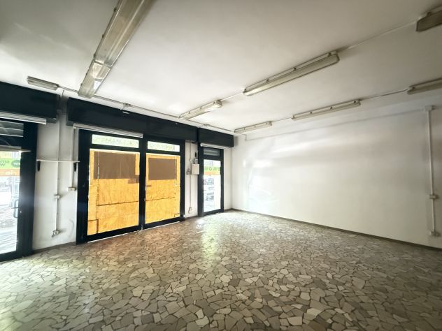 Negozio Viale Gramsci - Foto 4