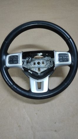 VOLANTE CON COMANDI FIAT  FREEMONT 2015