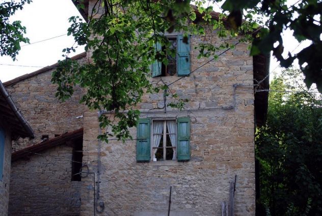 RUSTICO E TERRENI A SCURANO (PR) - Foto 8