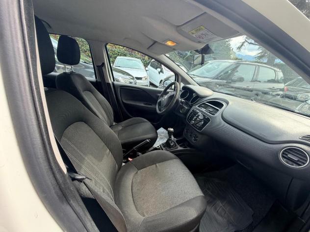 FIAT Punto 1.2 8V 5p. Lounge - Foto 3