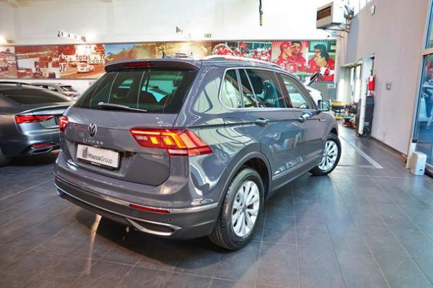 VOLKSWAGEN Tiguan 2.0 TDI 150cv SCR DSG Life rif. 23669657 - Foto 9