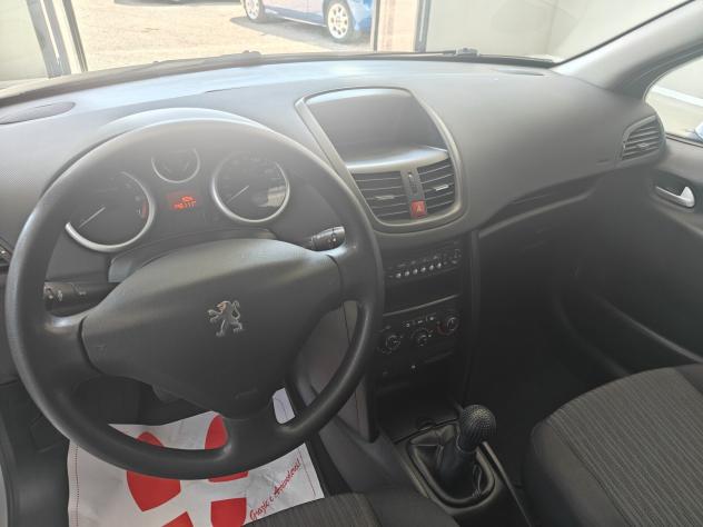 Peugeot 207 1.4 8V 75CV 5p. X Line - Foto 7