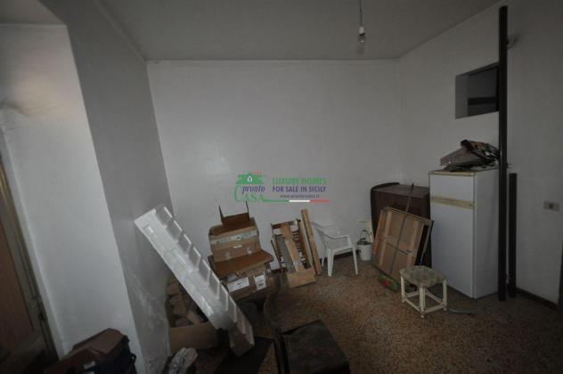 Rif. 9754 - Soluzione indipendente con Garage - Foto 19