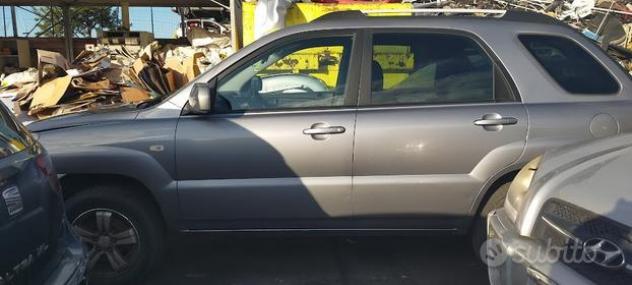 Ricambi Kia Sportage 2.0 B del 2009 - Foto 4