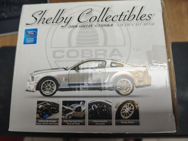 Modellino scala 1:18 del 2008 ford Shelby GT500KR introvabile - Foto 4