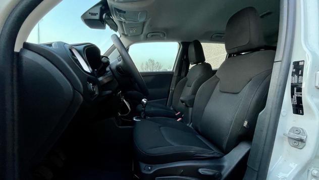 JEEP RENEGADE 1.6 LONGITUDE MJT 130CV - NEOPATENTATI - Foto 9