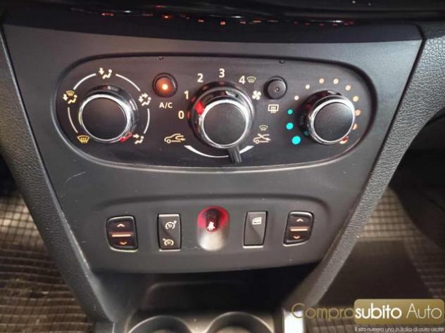 DACIA Sandero 1.2 GPL 75CV Ambiance rif. 24021303 - Foto 9