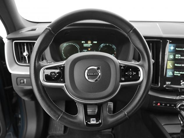 Volvo XC60 D4 AWD Geartronic R-Design - Foto 8