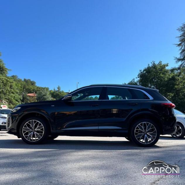 AUDI Q5 40 TDI 204 CV quattro S tronic S line MOD NUOVO rif. 24052210 - Foto 4