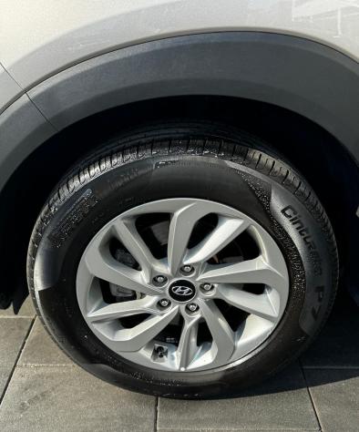 Hyundai Tucson 1.7 CRDi 2wd 115cv Xpossible #telecamera #navi #keyless - Foto 6