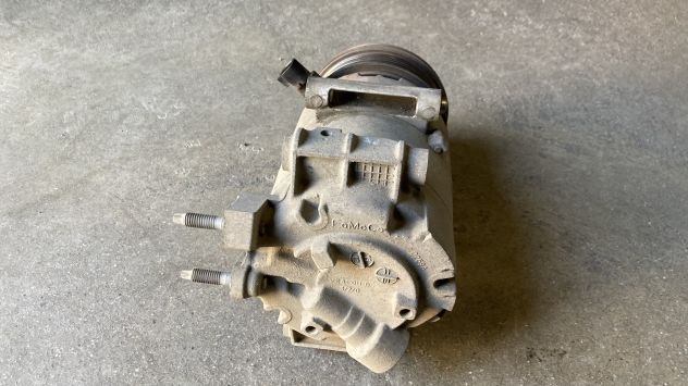 Compressore climatizzatore Ford B-Max 1.4 benzina del 2014 (AV11-19D629-BA) - Foto 4