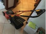 Vendo RASAERBA elettrico nuovo professionale di marca causa inutilizzo