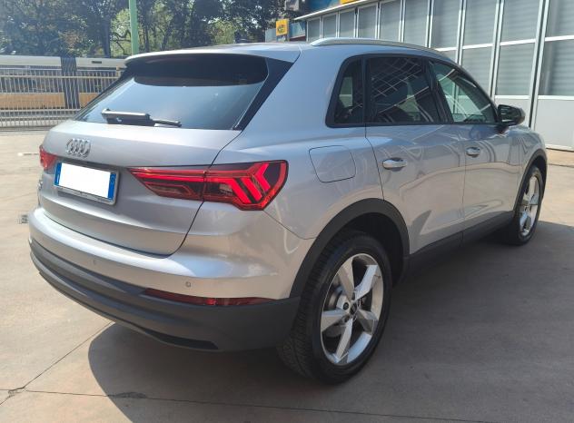 Audi Q3 45 TFSI e S tronic Business - Foto 3