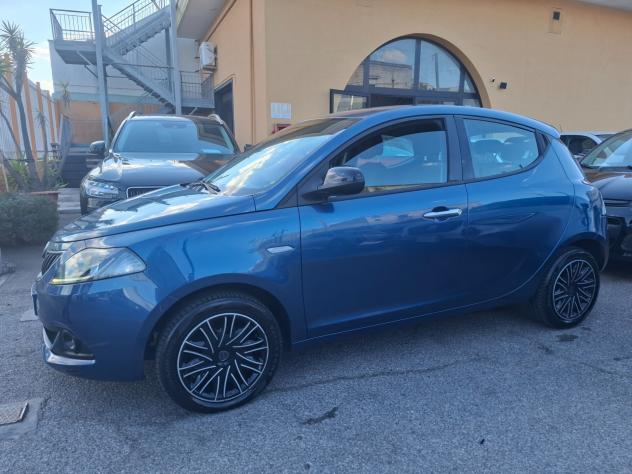 Lancia Ypsilon hybrid - Foto 4