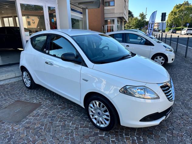 Lancia Ypsilon 1.2Bz 69Cv 5P - Uniproprietario - Foto 3