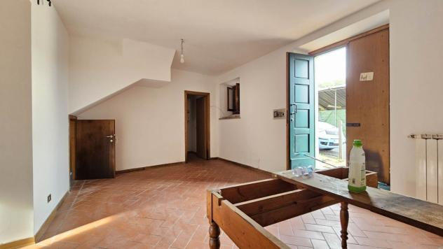 APPARTAMENTO INDIPENDENTE di 4 vani e di 90 mq (CARMIGNANO) rif. L1346 - Foto 3