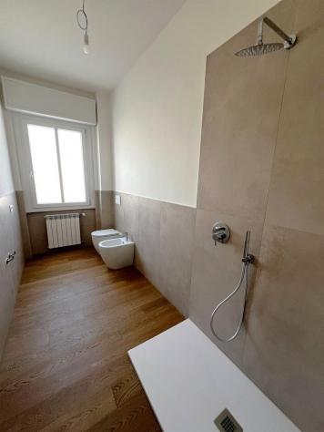 Appartamento ristrutturato a nuovo con terrazzo, garage e cantina!!! - Foto 10
