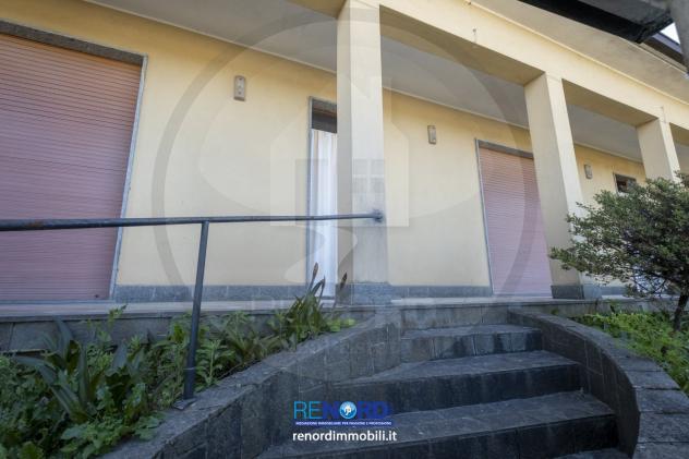 RIF. CC6248 - VISTARINO - Frazione di Buttirago - Villa indipendente: 2 appartamenti, box, magazzino, taverna, giardino. - Foto 8