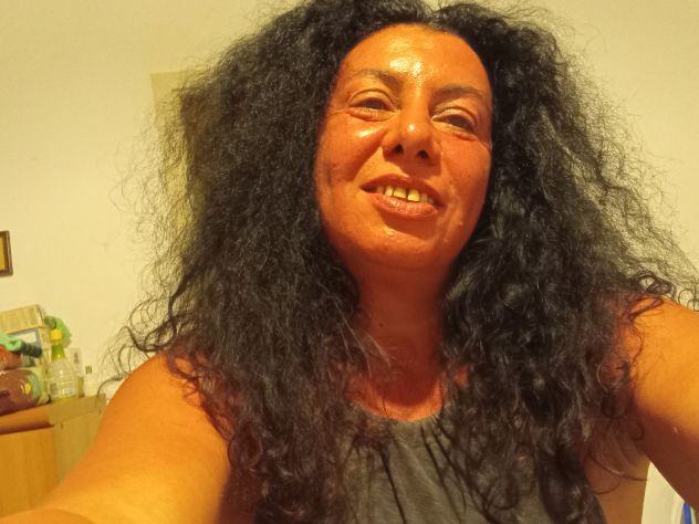 Estetista con Abilitazione  ( Direzione Tecnica ) - Foto 2