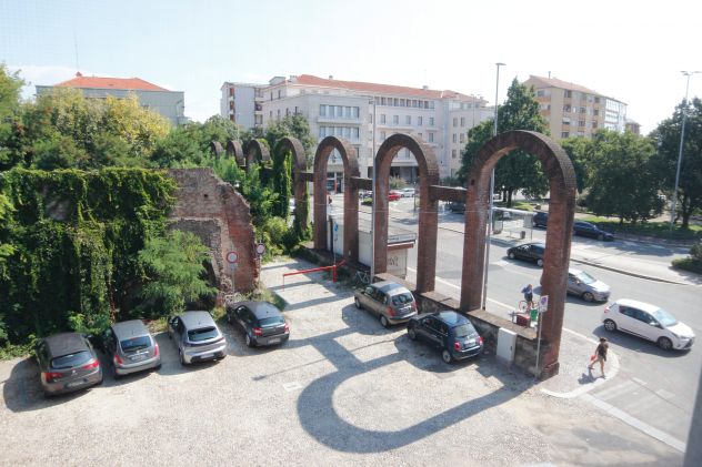 2 POSTI LETTO IN BILOCALE A STUDENTI IN CENTRO STORICO
