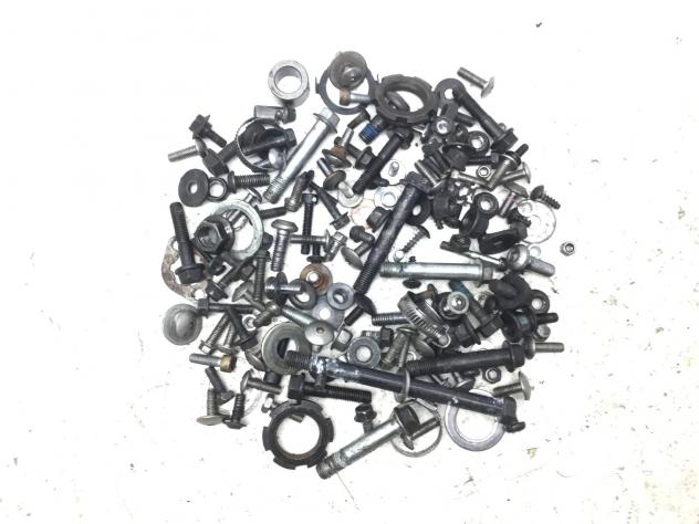 YAMAHA YZF-R 125 KIT VITI E BULLONI ASSORTITI TELAIO 2008 2011 RE061