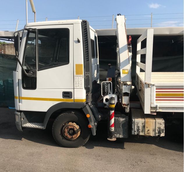 Iveco Eurocargo 75E14 + Gru Bonfiglioli. Solo 74.000 Km ORIGINALI. Cassone Max