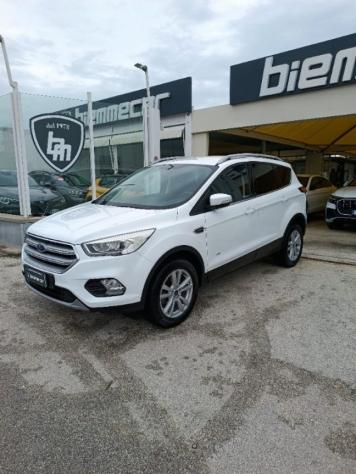 FORD Kuga 2.0 TDCI 150 CV S&S 4WD Powershift Titanium I.E rif. 21954297 - Foto 2