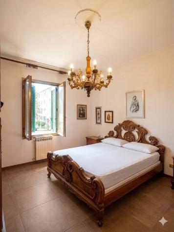 APPARTAMENTO di 4 vani e di 75 mq (FIRENZE) rif. AAJ325 - Foto 4