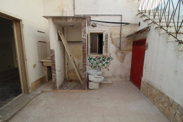 VENDITA APPARTAMENTO INDIPENDENTE IN VIA ROCCAFORZATA MONTEPARANO - Foto 2