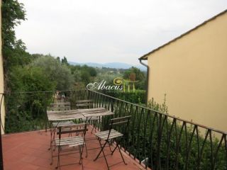 APPARTAMENTO INDIPENDENTE di 2 vani e di 65 mq (FIESOLE) rif. ABA/096