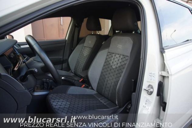 VOLKSWAGEN Polo 1.0 TSI R-Line rif. 23601824 - Foto 5