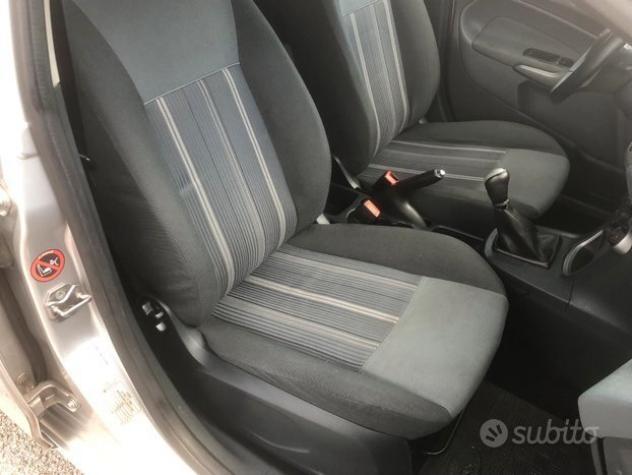 Ford Fiesta 1.4 5 porte Bz.- GPL Titanium - Foto 6