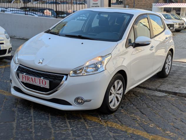 Peugeot 208 PureTech 82 5 porte Allure