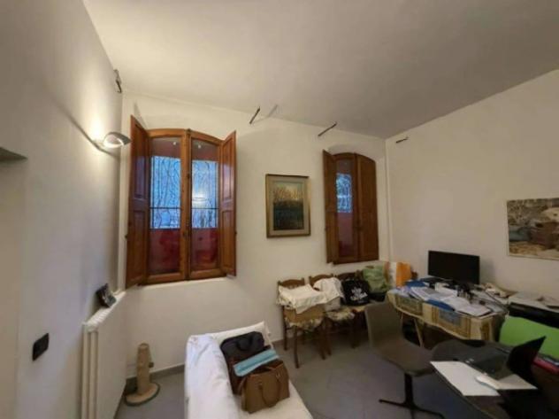 Immobile in asta di 396 m² con più di 5 locali e box auto in vendita a Bondeno - Foto 9