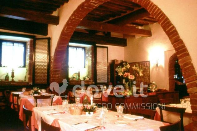 Palazzo / Stabile di 1448 m² con più di 5 locali in vendita a Sarteano - Foto 12