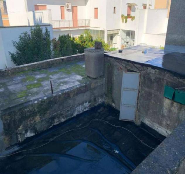 Immobile in asta di 138 m² con più di 5 locali e box auto in vendita a Tricase - Foto 3