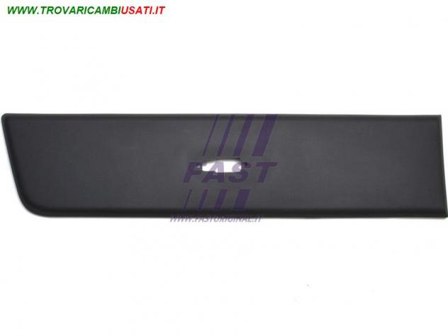 MODANATURA ESTERNA FIAT DUCATO 06/ 14 LATO D`AVANTI LA RUOTA DX FANALE INGOMBRO GREY L3/L4 FT90770 Parti elettriche  Fanaleria  Fendinebbia  Fendinebb
