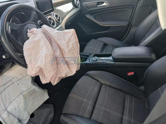 MERCEDES-BENZ CLA 200 d S.W. Automatic rif. 24105547 - Foto 5