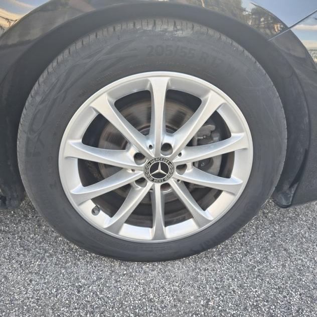 Mercedes-Benz CLA 200D AT 150 CV Business Extra - Foto 9
