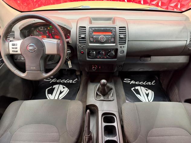 Nissan Navara 2.5 dCi PICK-UP Double Cab WoRK IVA DEDUCIBILE - Foto 10