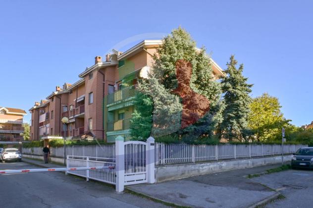 Garage/Box in vendita a Nichelino