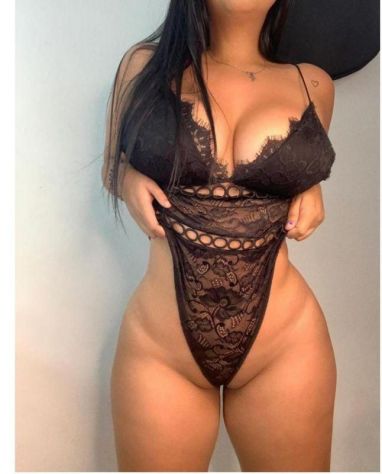 MASSAGGIO PROFESSIONALE SENSUALE MARTINA ITALIANA Tel:3518122573