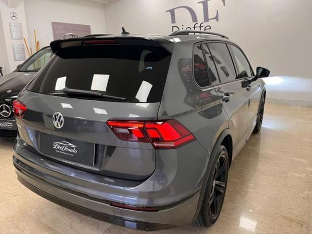 VOLKSWAGEN Tiguan 1.6 TDI SCR Urban BlueMotion Technology R-line rif. 24085053 - Foto 6