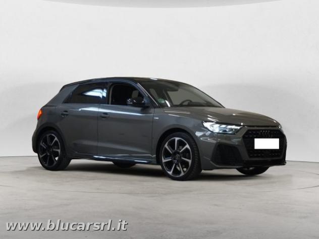 AUDI A1 A1 Sportback 30 1.0 tfsi S Line 116cv s-tronic rif. 23601813 - Foto 3