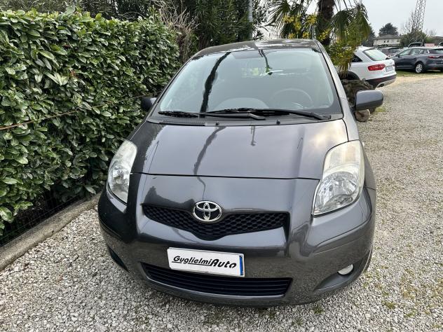 Toyota Yaris Yaris 3p 1.3 dual S m-mt - Foto 3