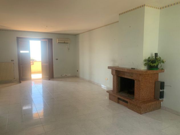Soluizione su 2 livelli con vista panoramica - Foto 7