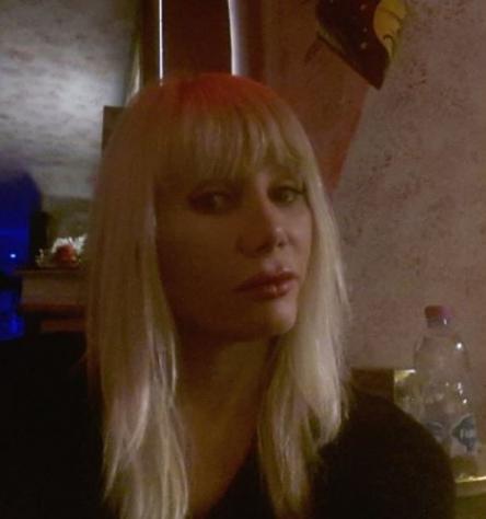Single cerca amicizia a Cesena Tel: