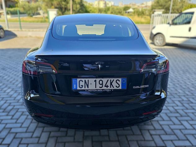 Tesla Model 3 Performance - Foto 6