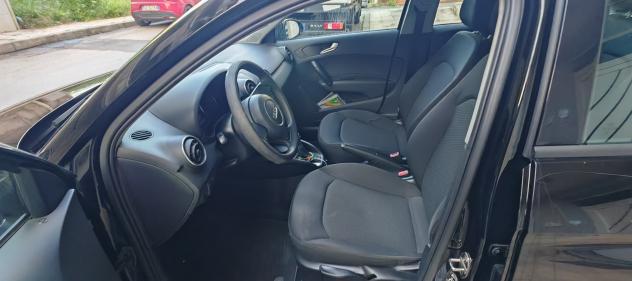 Audi A1 1.6 TDI Attraction - Foto 10