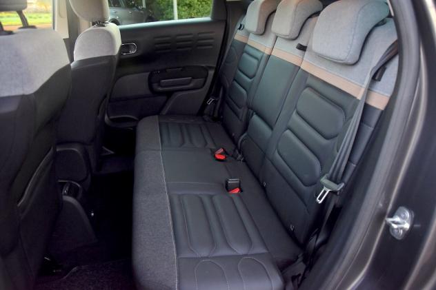 Citroen C3 AirCross BlueHDI 110cv Shine Pack - Foto 9